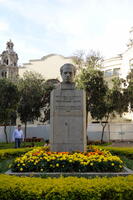 02489 miraflores dedication statue v1