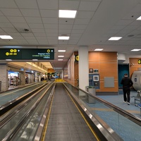 20250519 053536858 moving walkway yvr v1