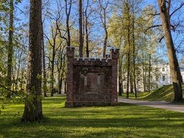 20250505 044205549 small brick structure v1