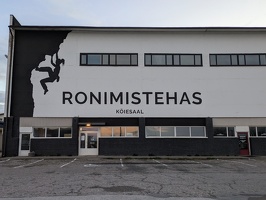 20250506 175905033 ronimistehas climbing gym v1
