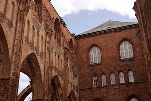 03823 ruins and restored building v1