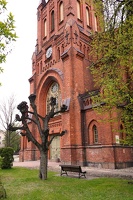 02991 church entrance v1