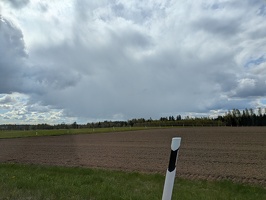 20250510 080322882 empty field