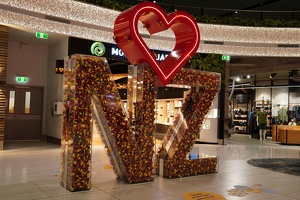 WLG to AKL to PVG, June 15