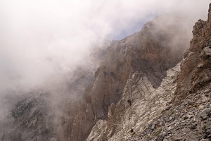 06592 cloud over ridge v1