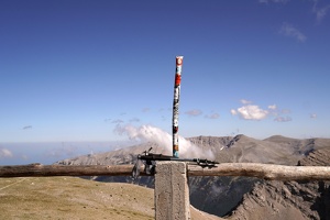 06642 post and poles v1