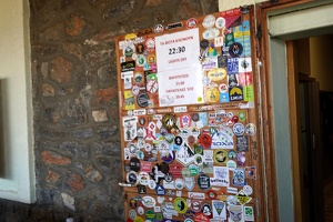 06659 door with stickers v1