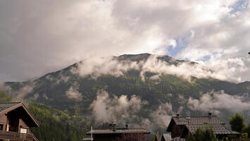 07793 les houches view not bellevue yet v1
