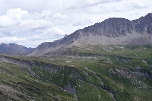 08228 mountainous landscape v1