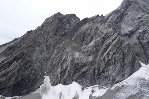 08257 rocky walls v1