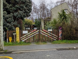 20250904 203030778 skis decor v1