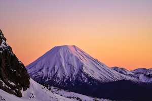 Ski touring up the Mangatoetoenui glacier and down the Whangaehu, September 20