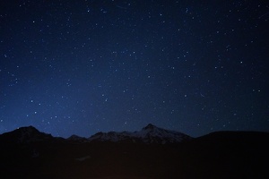 03390 blurrier stars above te heu heu v1